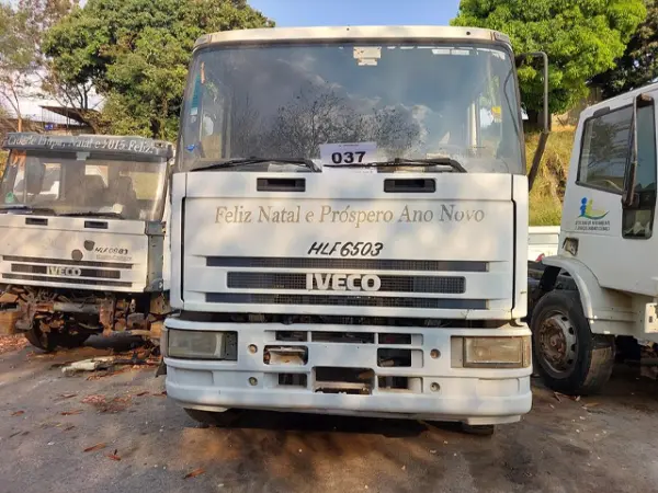 caminhao-iveco-leilao-veiculos-oportunidade-investir-renda-extra
