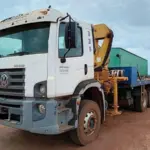 37 Caminhões Mercedes-Benz, Scania Volvo, Volkswagen com Munck a partir de 18 mil Reais
