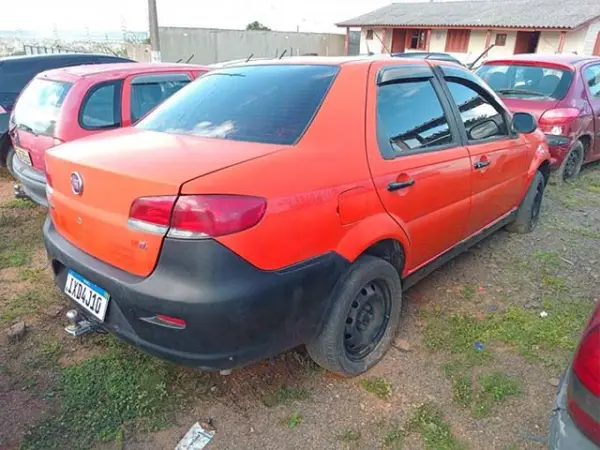 fiat-siena-leilao-veiculos-oportunidade-investir-renda-extra