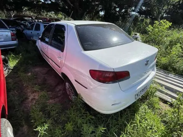 fiat-siena-leilao-veiculos-oportunidade-investir-renda-extra