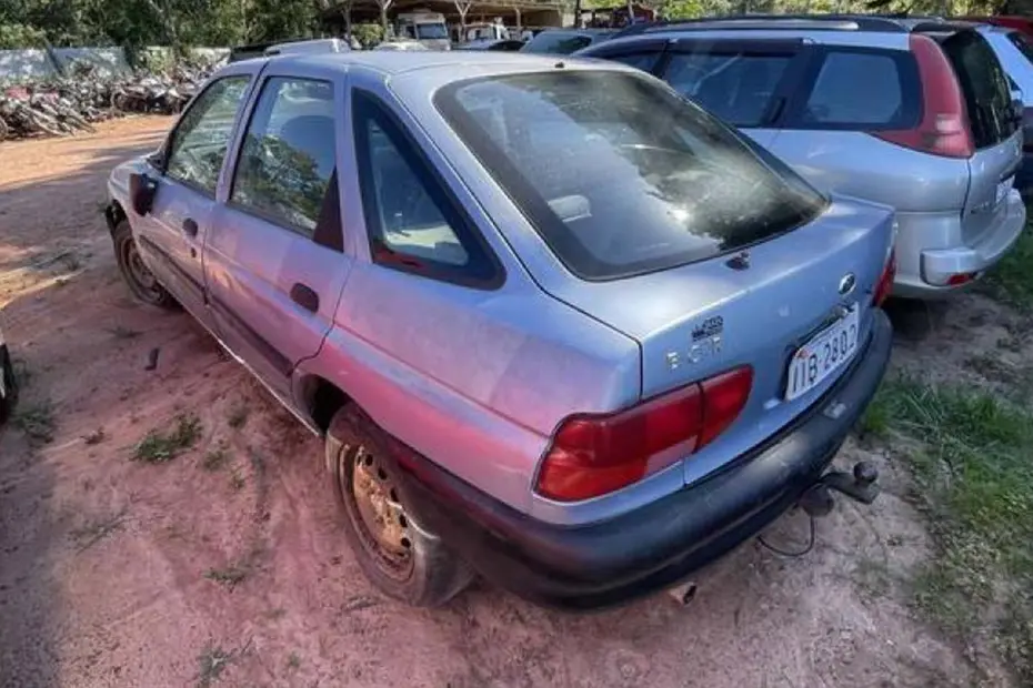 Escort GL a partir de 550 Reais, Kadett por 750 Reais, Polo, Blazer, Leilão do Detran