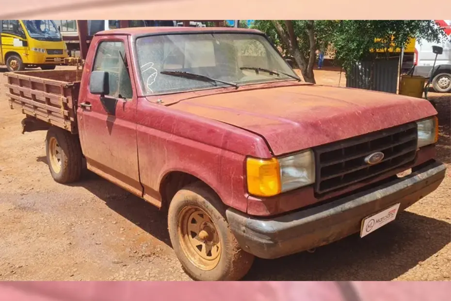 Ford F1000 a partir de 18 mil reais, Fiat Ducato e outros veículos