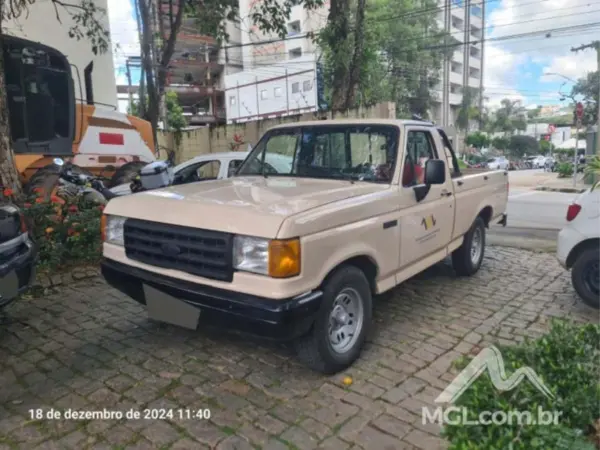 ford-f1000-leilao-veiculos-oportunidade-investir-renda-extra