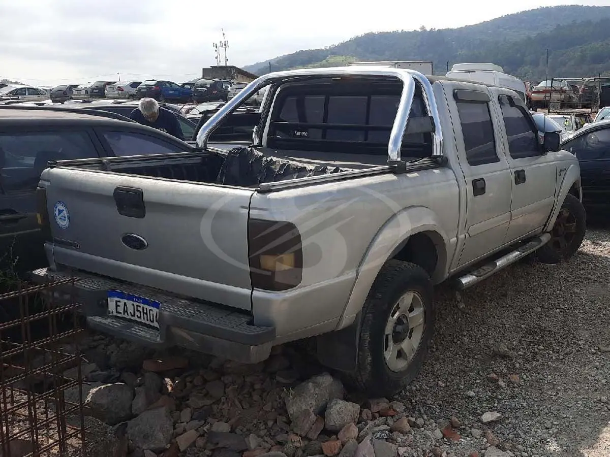 Ford Ranger, Hilux SW4, Fiat Toro, Strada, Saveiro no leilão do Detran