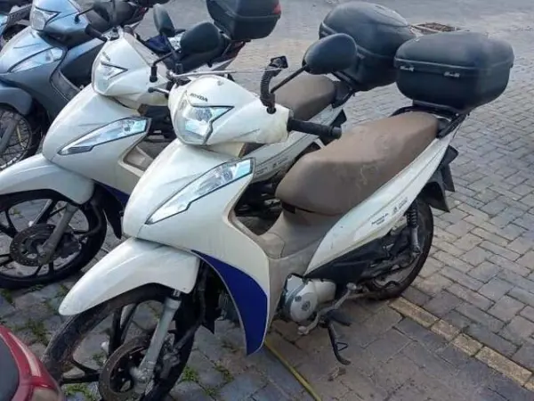 honda-biz-leilao-motos-oportunidade-investir-renda-extra