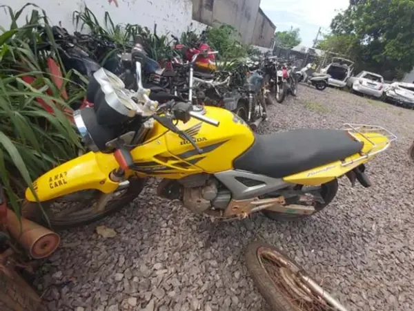 honda-cb-twister-leilao-veiculos-oportunidade-investir-renda-extra