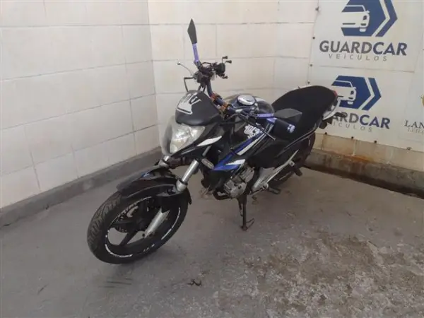 honda-cb300-leilao-motos-oportunidade-investir-renda-extra