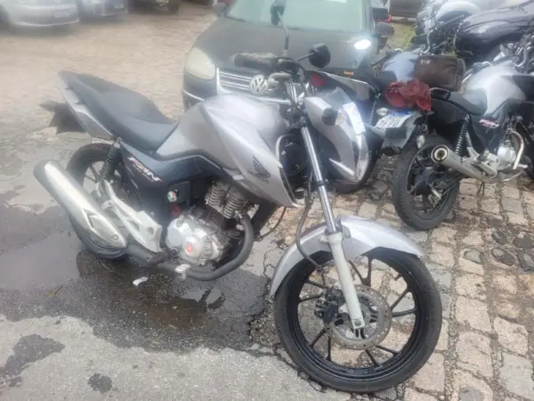 honda-cg-fan-leilao-motos-oportunidade-investir-renda-extra
