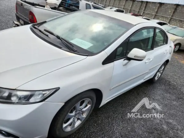 honda-civic-leilao-veiculos-oportunidade-investir-renda-extra