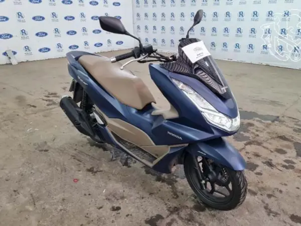 honda-pcx-leilao-motos-oportunidade-investir-renda-extra