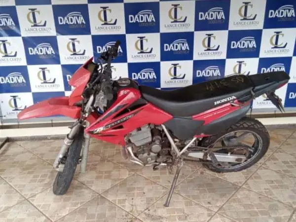 honda-xr-tornado-leilao-motos-oportunidade-investir-renda-extra
