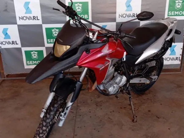 honda-xre-leilao-motos-oportunidade-investir-renda-extra
