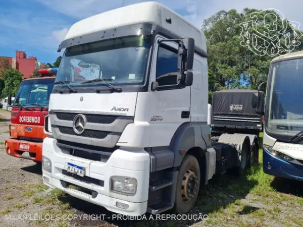 mercedes-benz-axor-leilao-veiculos-oportunidade-investir-renda-extra