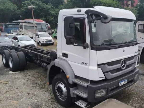 mercedes-benz-axor-leilao-veiculos-oportunidade-investir-renda-extra