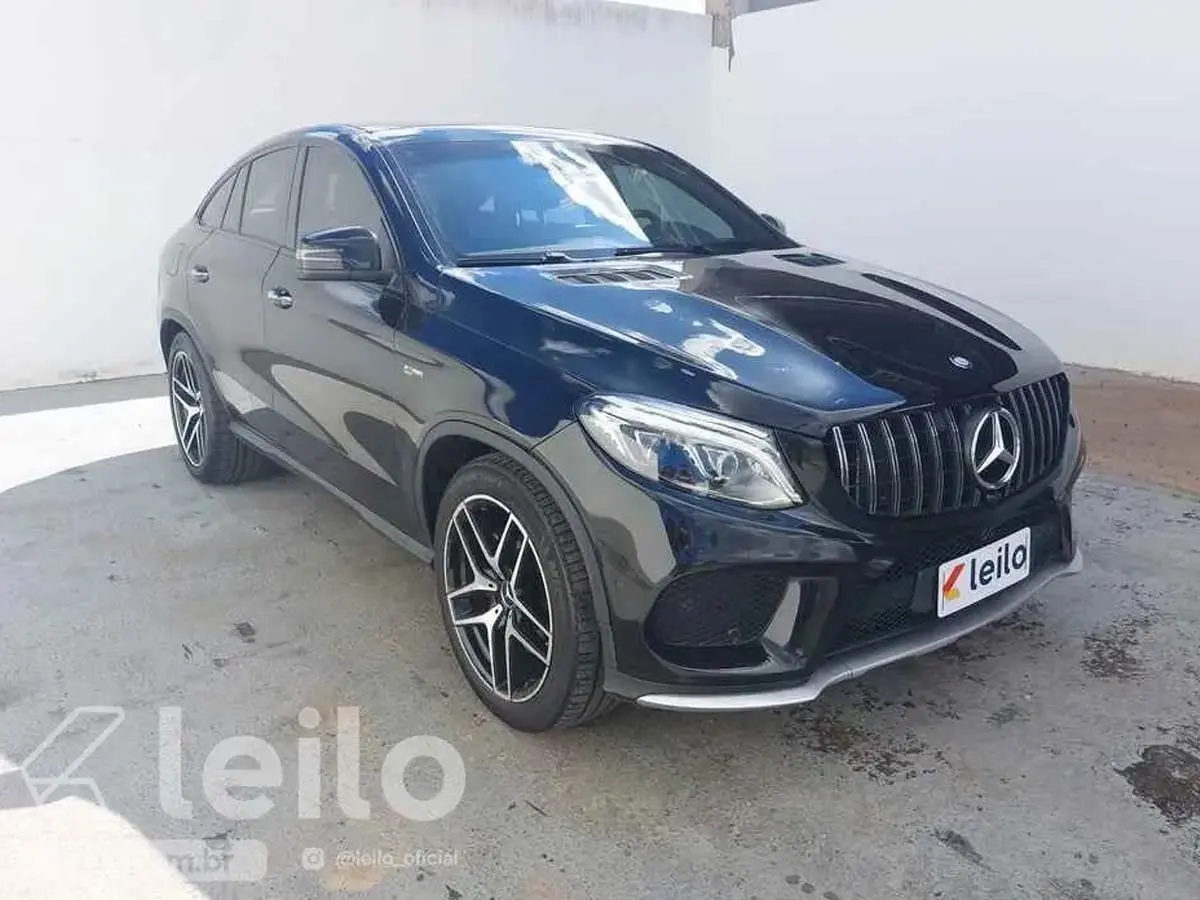 SUV, Motos e carros de Luxo BMW F1200 GS, Mercedes, Evoque e Audi A3 no Leilão de Banco