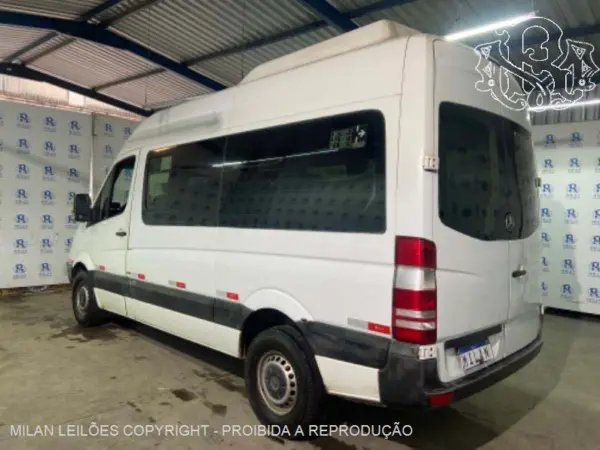 mercedes-benz-sprinter-leilao-veiculos-oportunidade-investir-renda-extra
