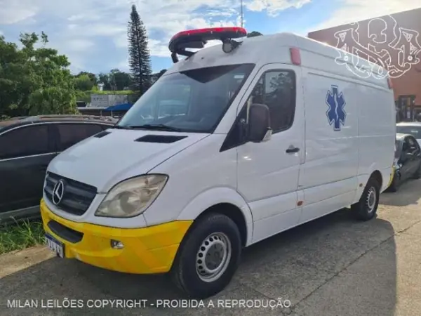 mercedes-benz-sprinter-leilao-veiculos-oportunidade-investir-renda-extra
