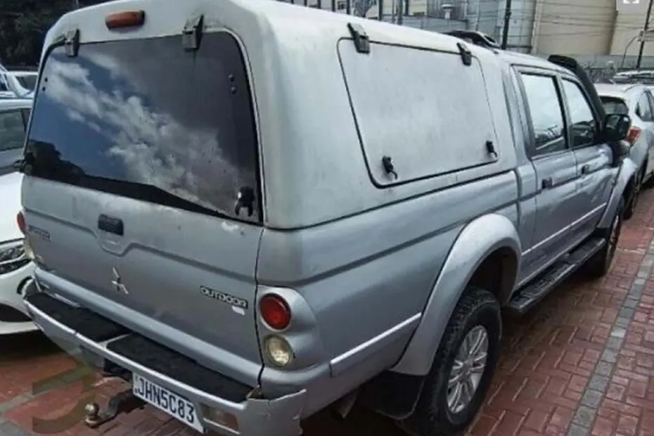 Leilão de viaturas da Polícia Federal tem Frontier a partir de de 6 mil Reais, Doblo por 3 mil Reais e outros veículos