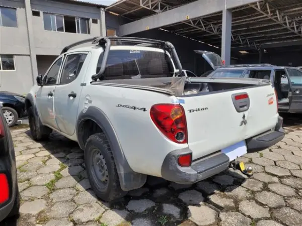 mitsubishi-l200-triton-leilao-veiculos-oportunidade-investir-renda-extra