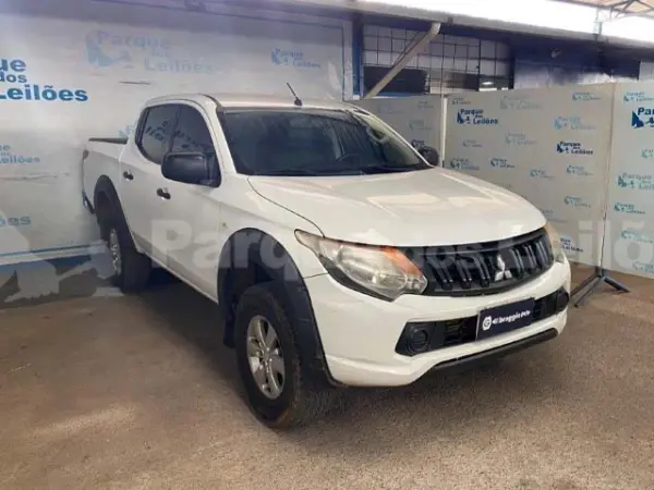 mitsubishi-l200-triton-leilao-veiculos-oportunidade-investir-renda-extra
