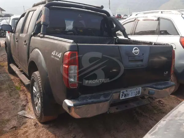 nissan-frontier-leilao-veiculos-oportunidade-investir-renda-extra