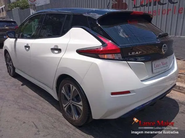 nissan-leaf-leilao-veiculos-oportunidade-investir-renda-extra