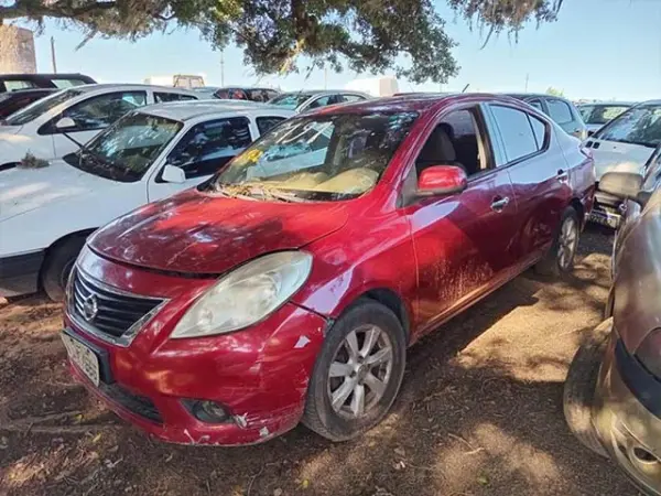 nissan-versa-leilao-veiculos-oportunidade-investir-renda-extra