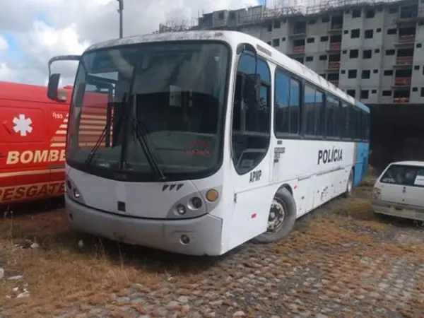 onibus-volkswagen-leilao-veiculos-oportunidade-investir-renda-extra