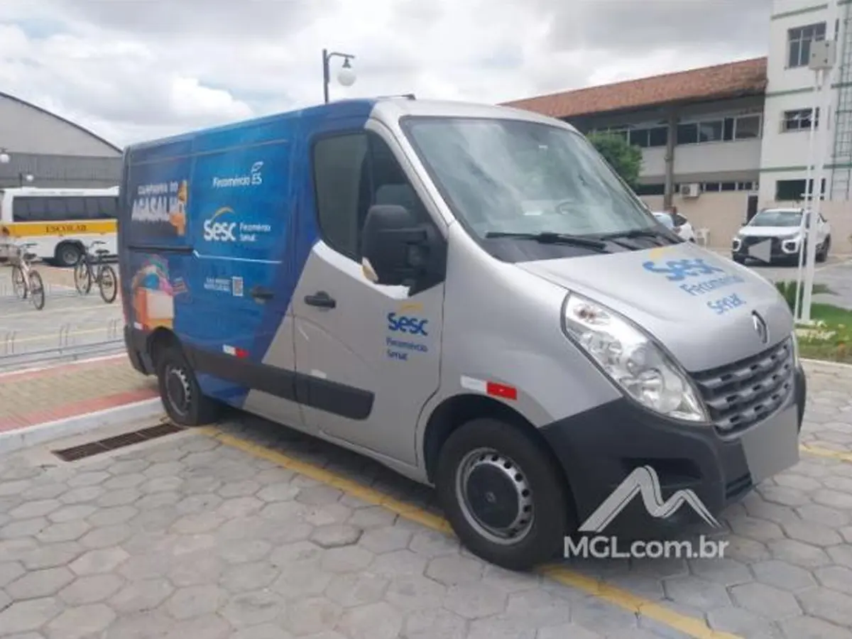 Leilão do SESC tem Renault Master, Nissan Frontier, Citroen C4 e outros veículos