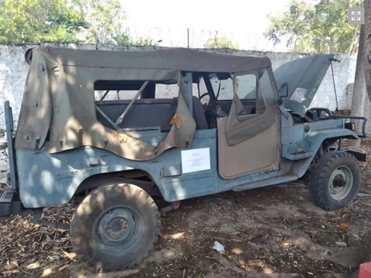 Toyota Bandeirante, GM S10, Ranger, Civic, Santana e outros veículos no Leilão da Marinha