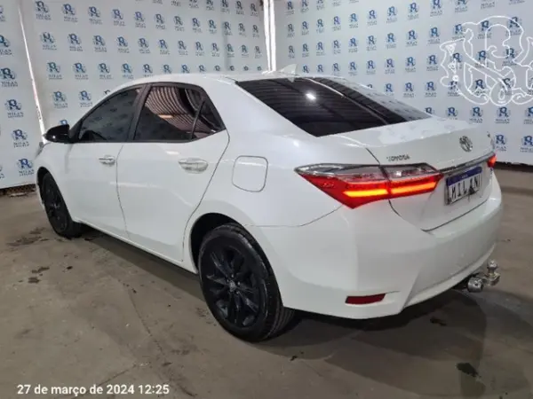 toyota-corolla-leilao-veiculos-oportunidade-investir-renda-extra
