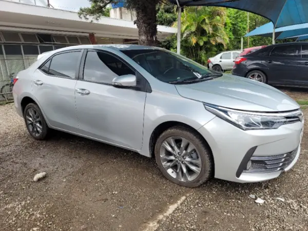 toyota-corolla-leilao-veiculos-oportunidade-investir-renda-extra
