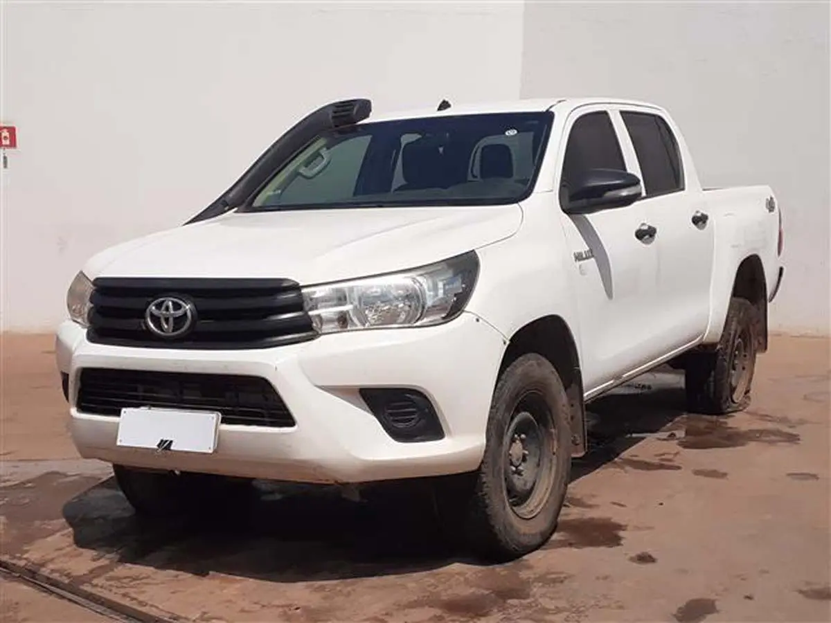 Leilão de Frota da Equatorial Energia tem Toyota Hilux, L200 Triton e GM S10 Seminovas