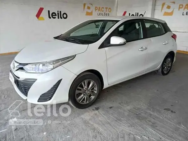 toyota-yaris-leilao-veiculos-oportunidade-investir-renda-extra
