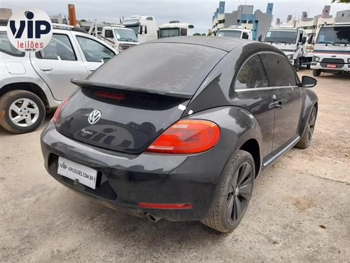 Leilão de Trânsito tem Fusca TSI, L200, Triton, Renegade e outros veículos