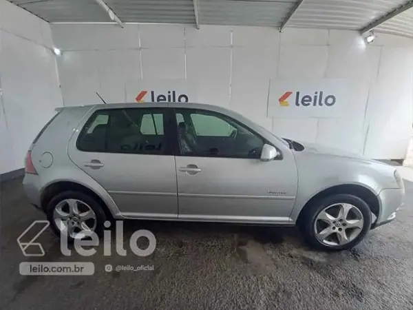 volkswagen-golf-leilao-veiculos-oportunidade-investir-renda-extra
