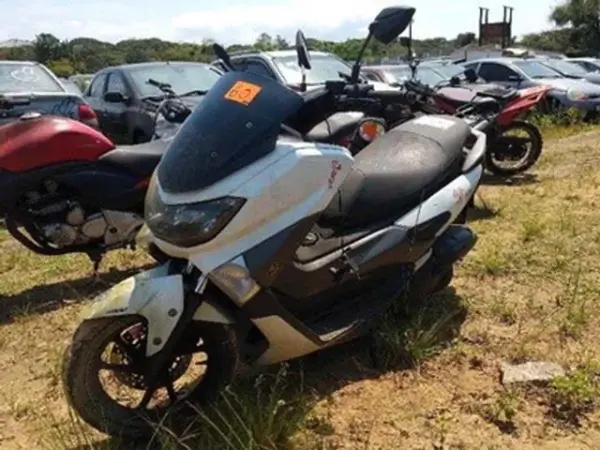 yamaha-nmax-leilao-motos-oportunidade-investir-renda-extra