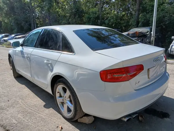 Audi A4 leilão de banco