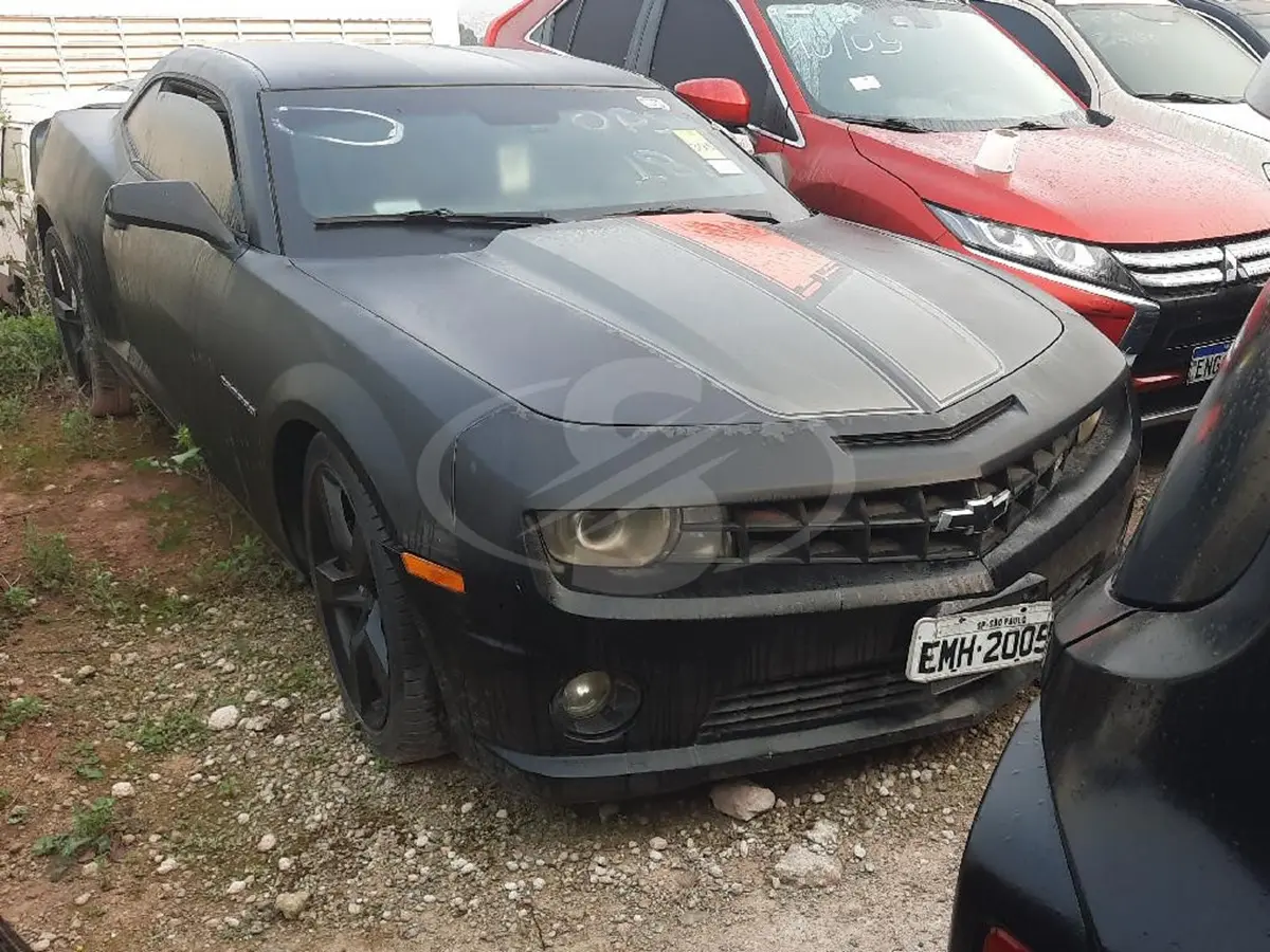 Camaro 2 SS, Passat CC, BMW 328 GT e 118I a partir de 15 mil Reais no Leilão do Detran