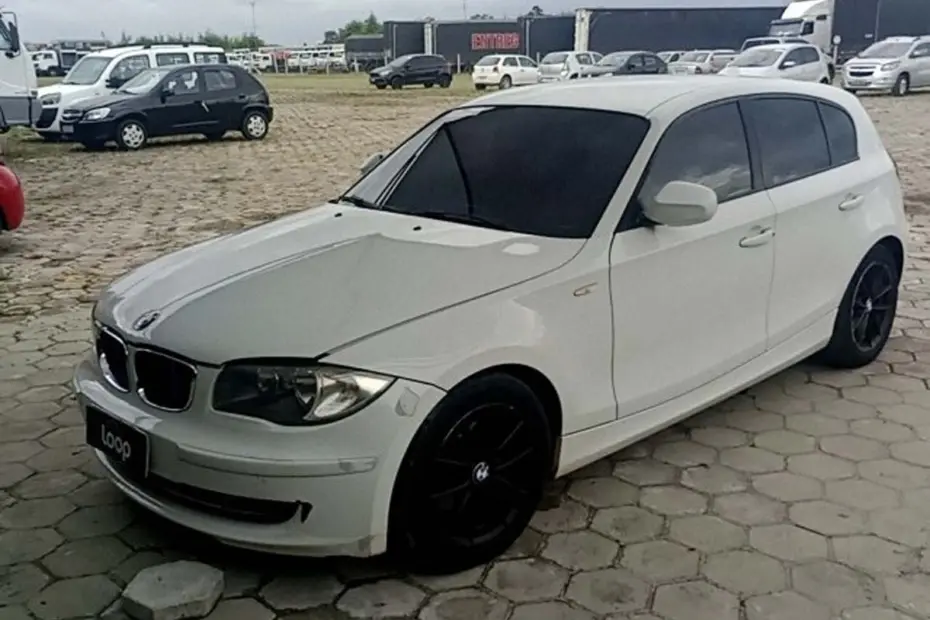 Leilão de Banco Tem BMW 118, Triumph Tiger, Harley Davidson e outros veículos