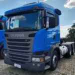 11 Caminhões Scania e Volvo, máquinas agrícolas, reboques e containers no leilão de Transportadora