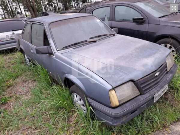 chevrolet-monza-leilao-veiculos-oportunidade-investir-renda-extra
