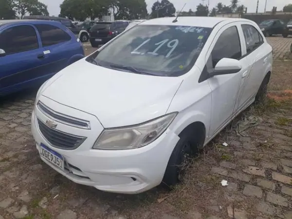 chevrolet-onix-leilao-veiculos-oportunidade-investir-renda-extra
