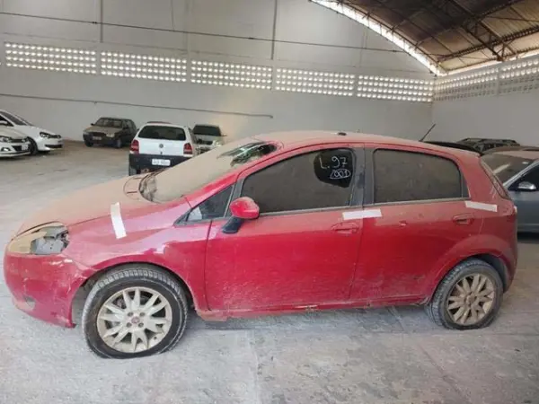 fiat-punto-leilao-veiculos-oportunidade-investir-renda-extra
