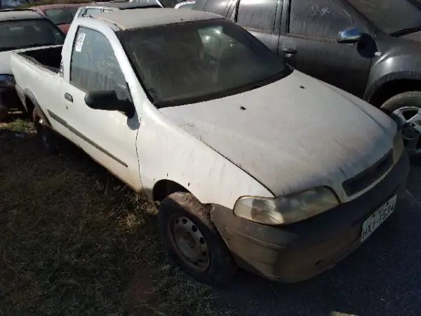 fiat-strada-leilao-veiculos-oportunidade-investir-renda-extra
