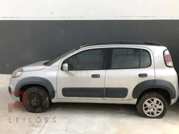 fiat-uno-leilao-motos-oportunidade-investir-renda-extra