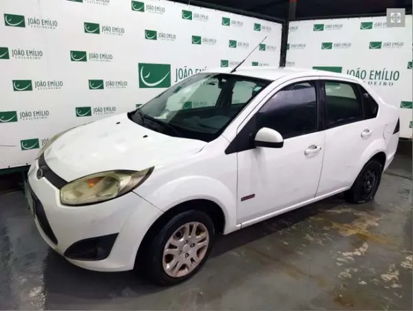 ford-fiesta-sedan-leilao-veiculos-oportunidade-investir-renda-extra