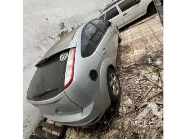 ford-focus-leilao-veiculos-oportunidade-investir-renda-extra
