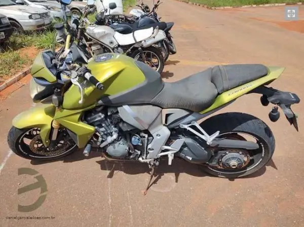 honda-cb1000-leilao-veiculos-oportunidade-investir-renda-extra
