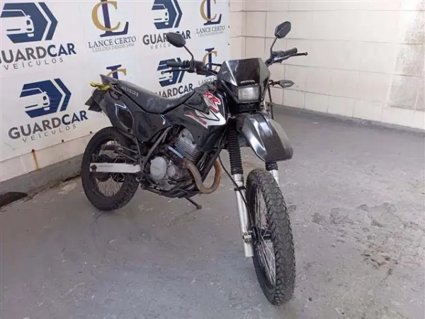 honda-xr-tornado-leilao-motos-oportunidade-investir-renda-extra